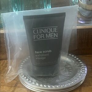 Clinique For Men Face Scrub - Black